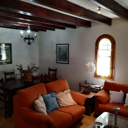 Chalet Centro 3 * 伊斯卡日拉